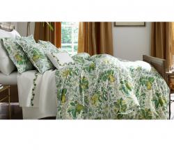 Matouk Pomegranate Schumacher Bedding Gallery_940 NULL