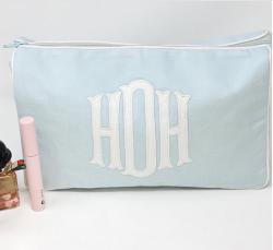 Large Helen in baby blue with white Classic appliqué Large Helen in baby blue with white Classic appliqué NULL