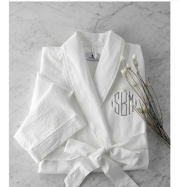 Matouk Monogrammed White Seersucker Robe Unisex Sizes  NULL