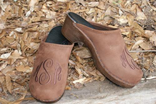 Brown nubuck brown thread, brown flex heel Mocha Nubuck tone on tone 
