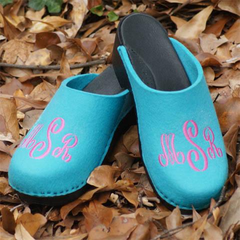 Hot Pink Sydney on Turquoise Wool hot pink sydney on turquoise wool 