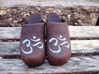 Brown nubuck with ohm in light blue- yoga symbol ohm clog 
